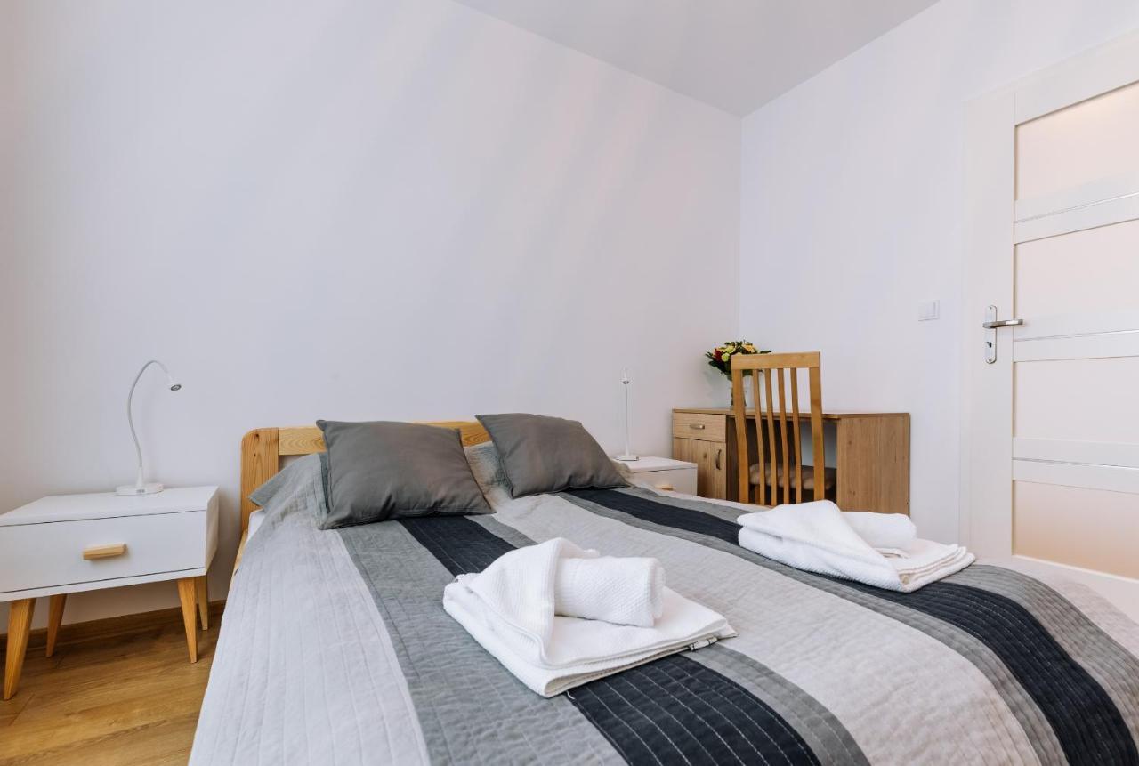 Apartmentprestige - Boulevard Краків Екстер'єр фото